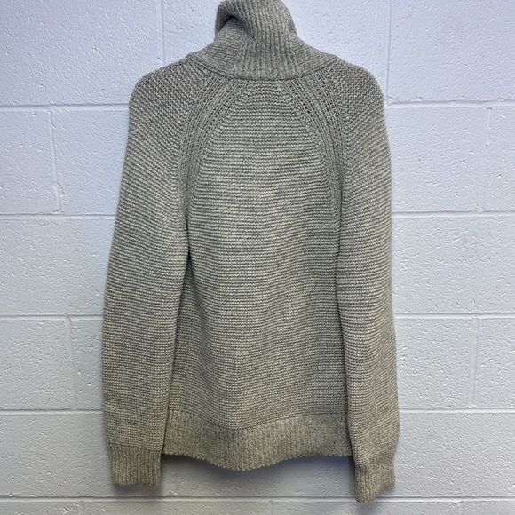 NWOT Banana Republic Gray Cardigan Sweater Shawl Collar - Picture 6 of 7